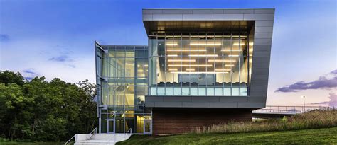 Black Hawk College | Demonica Kemper Architects - Chicago Peoria ...