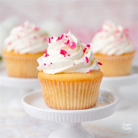 Cupcake Recipes that Look and Taste Amazing – Sugar Geek Show