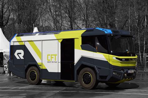 Rosenbauer Concept Fire Truck (CFT) | Fire trucks, Futuristic cars ...