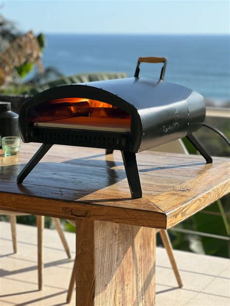 Bertello Grande 16" Outdoor Pizza Oven - Gas & Wood Fired Outdoor Pizz ...