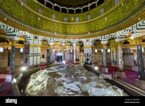 Inside The Dome Of The Rock Jerusalem