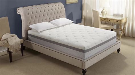 Discover Your New Comfort Zone with a Double Bed Mattress - Sherlocks ...