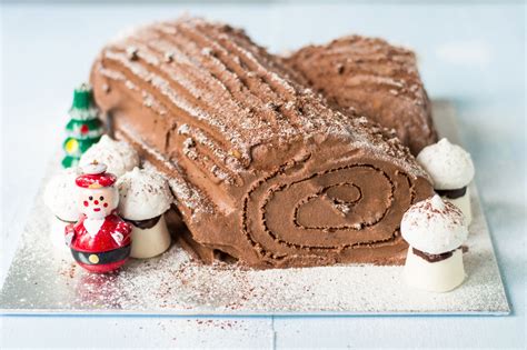 French Chocolate Buche De Noel (Yule Log) Recipe