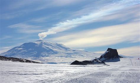 Antarctica volcano warning after scientists suggest eruption could ...