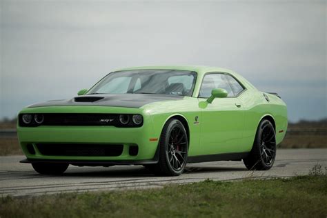 Hennessey Creates 1,032-Horsepower Dodge Challenger SRT Hellcat