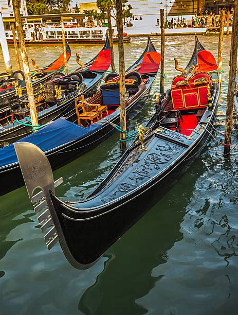 110+ Gondolier Singing Stock Photos, Pictures & Royalty-Free Images ...