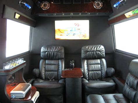 AUTOFLOOR 303: presidential limousine interior