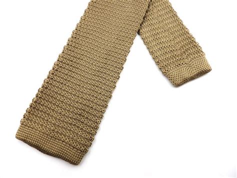 SAGE GREEN KNITTED POLYESTER TIE