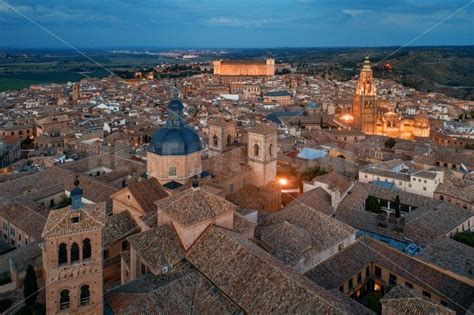 Aerial view of Toledo skyline night – Songquan Photography