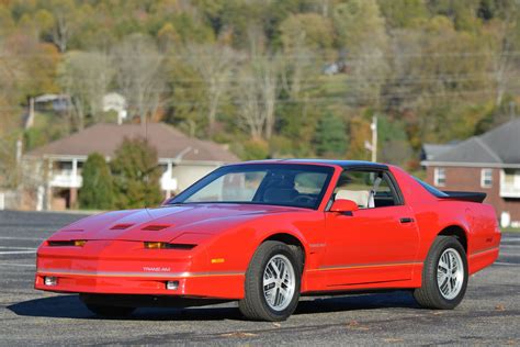 1986 Pontiac Firebird Trans Am | 427 Garage