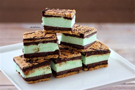 Mint Chocolate Ice Cream Sandwiches • Pint Sized Baker