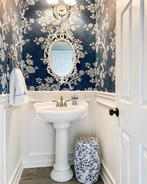 35 Small Bathroom Wallpaper Ideas to Elevate Your Home