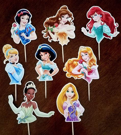 Disney Princess Cupcake Toppers Picks - Ronald Hall Bruidstaart