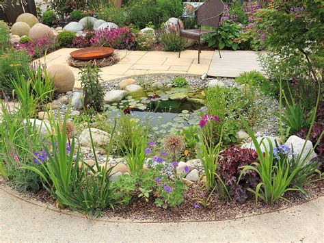 What Plants Are Good For A Pond at Belinda Talley blog