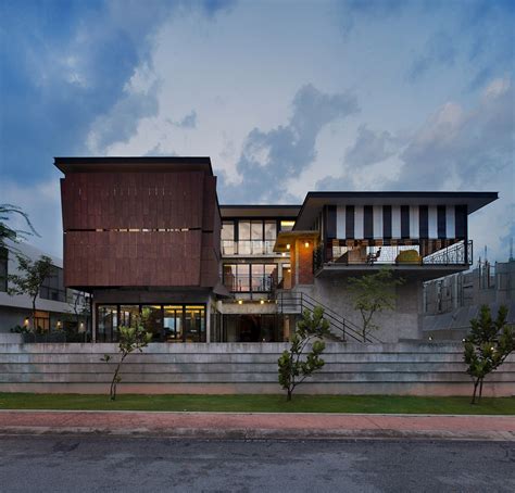 Tropical Modernism 12 Incredible Homes That Blend Nature And Architecture