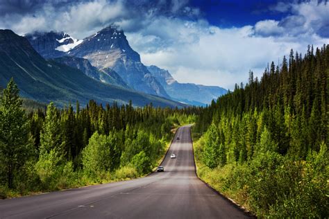 Canada's 10 Most Scenic Road Trips - MapQuest Travel