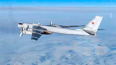 US intercepts Russian bombers off Alaska for 2 straight days - ABC News