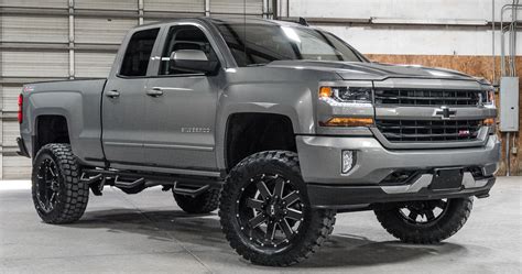 2017 Chevy Silverado 1500 Lifted