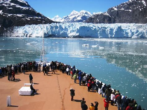 Without Ocean Rangers, Glacier Bay is monitoring cruise ships on its own