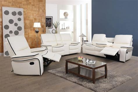 5 Benefits of Buying a Reclining Chair - Sectional Couches