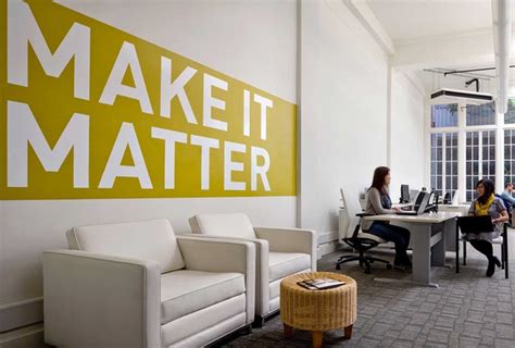 31 Office Wall Art Ideas For An Inspired Workspace | Shutterfly