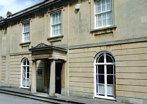 Swindon Museum and Art Gallery - Friends of Swindon Museum & Art Gallery