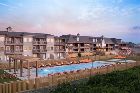 Outer Banks Hotels & Motels | Luxury & Beachfront Properties