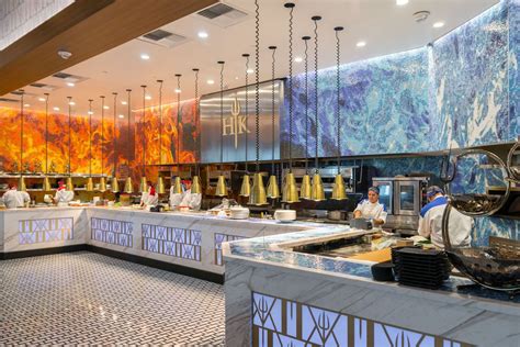 Inside 2018 Eater Award winner Gordon Ramsay Hell’s Kitchen, modeled ...