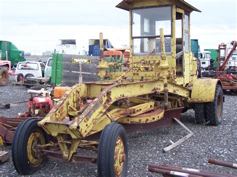 Old Graders and Tractors - Tractors and Equipment - BigMackTrucks.com