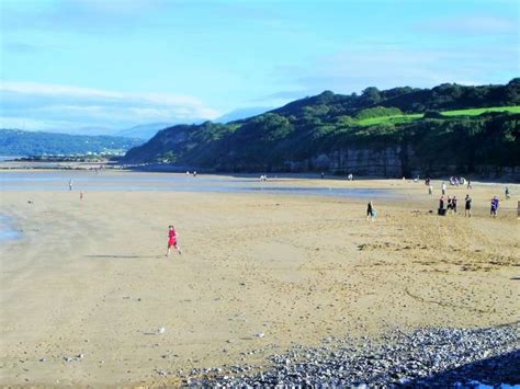 Red Wharf Bay - Anglesey | UK Beach Guide