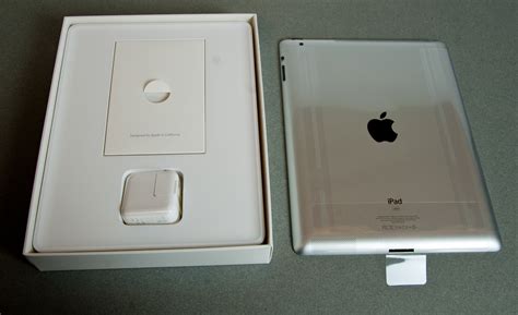 iPad 2 Unboxing