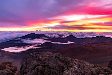 See Mauiʻs Volcanoes | Haleakalā National Park | Hawaii Volcano Tours