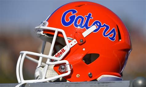 Florida Football: Gators helmet designs through years since pre-1946