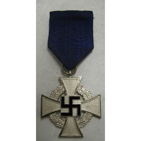 a Third Reich medal depicting eagle on - auctions & price archive