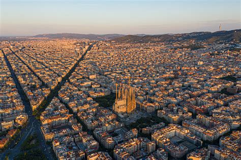 Barcelona Skyline Pictures | Download Free Images on Unsplash