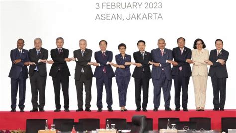 ASEAN Foreign Ministers Meet Under Shadow of Myanmar Crisis