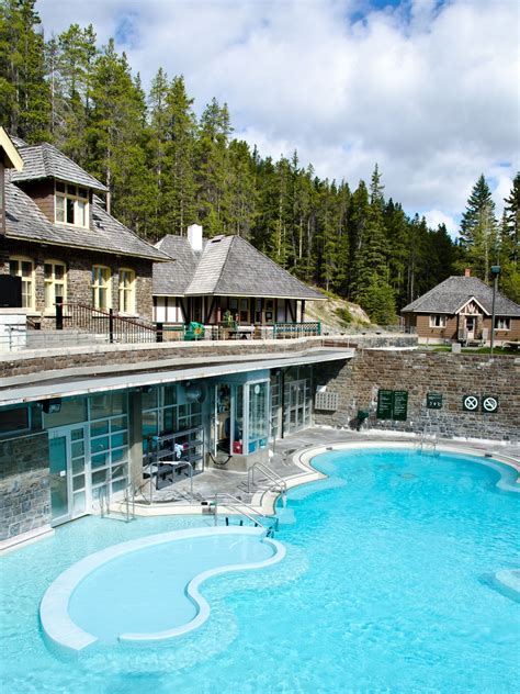 Are the Banff Upper Hot Springs Worth Visiting