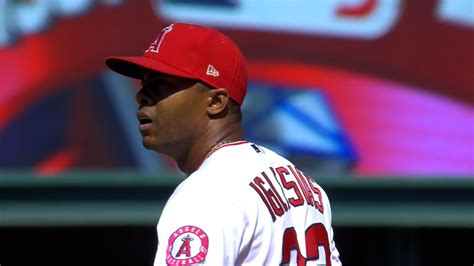 Raisel Iglesias K's 3 in save | 07/07/2021 | Los Angeles Angels