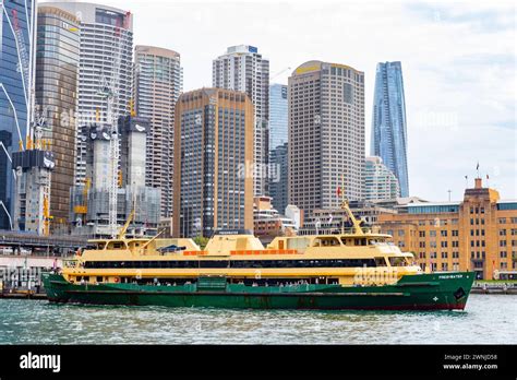 Sydney ferry, the MV Freshwater Manly ferry, departs Circular Quay on ...