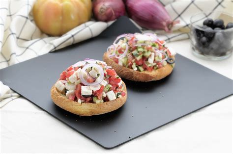 4 Quick-and-Easy Greek Appetizer Recipes