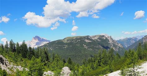 Cortina and the Dolomites Hiking Tour (Italy) | 10Adventures