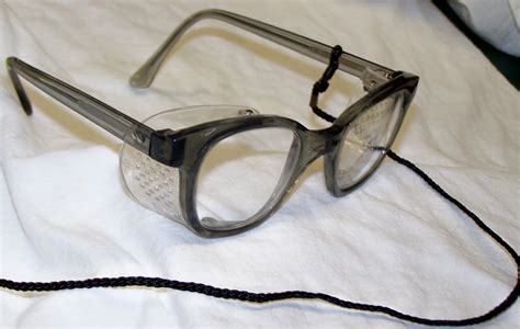 Clear Safety Glasses with vented side shields-centaurforge.com