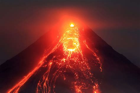 A volcano in the Philippines is threatening a major eruption