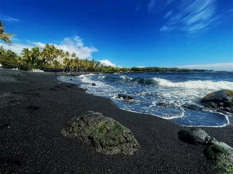 Punalu`u Black Sand Beach – Hawaii - Atlas Obscura