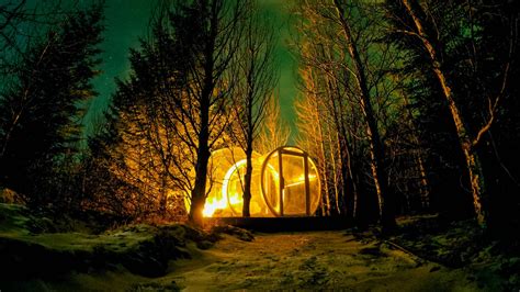 Golden Circle Iceland tour with a stay in a bubble