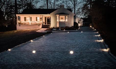 How to Choose Solar Driveway Light?