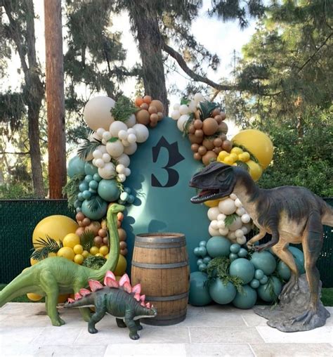 Dinosaur Birthday Party Decorations