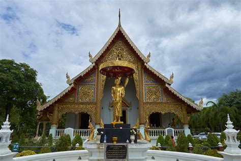 Hello Talalay: Wat Phra Singh In Chiang Mai