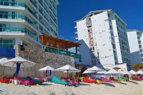 OCEAN VIEW CONDO, CANCUN