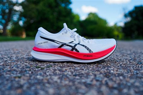 Best Asics Running Shoes Right Now | A Guide From Real Runners